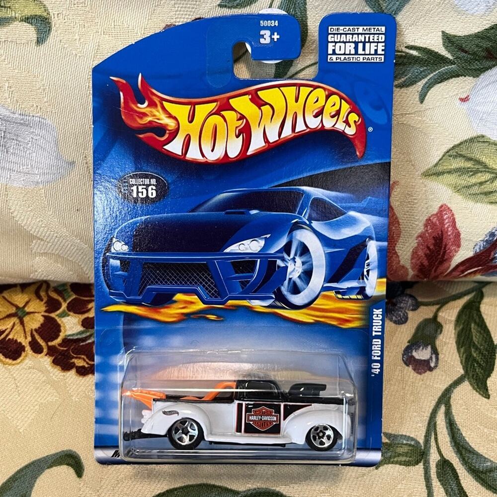 NIB! Hot Wheels White '40 Ford Truck (2001) Mattel Die-Cast Collector Toy #156